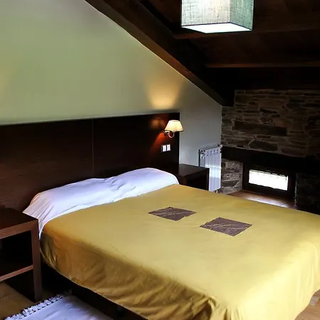 Finca O Bizarro Trabada Room photo