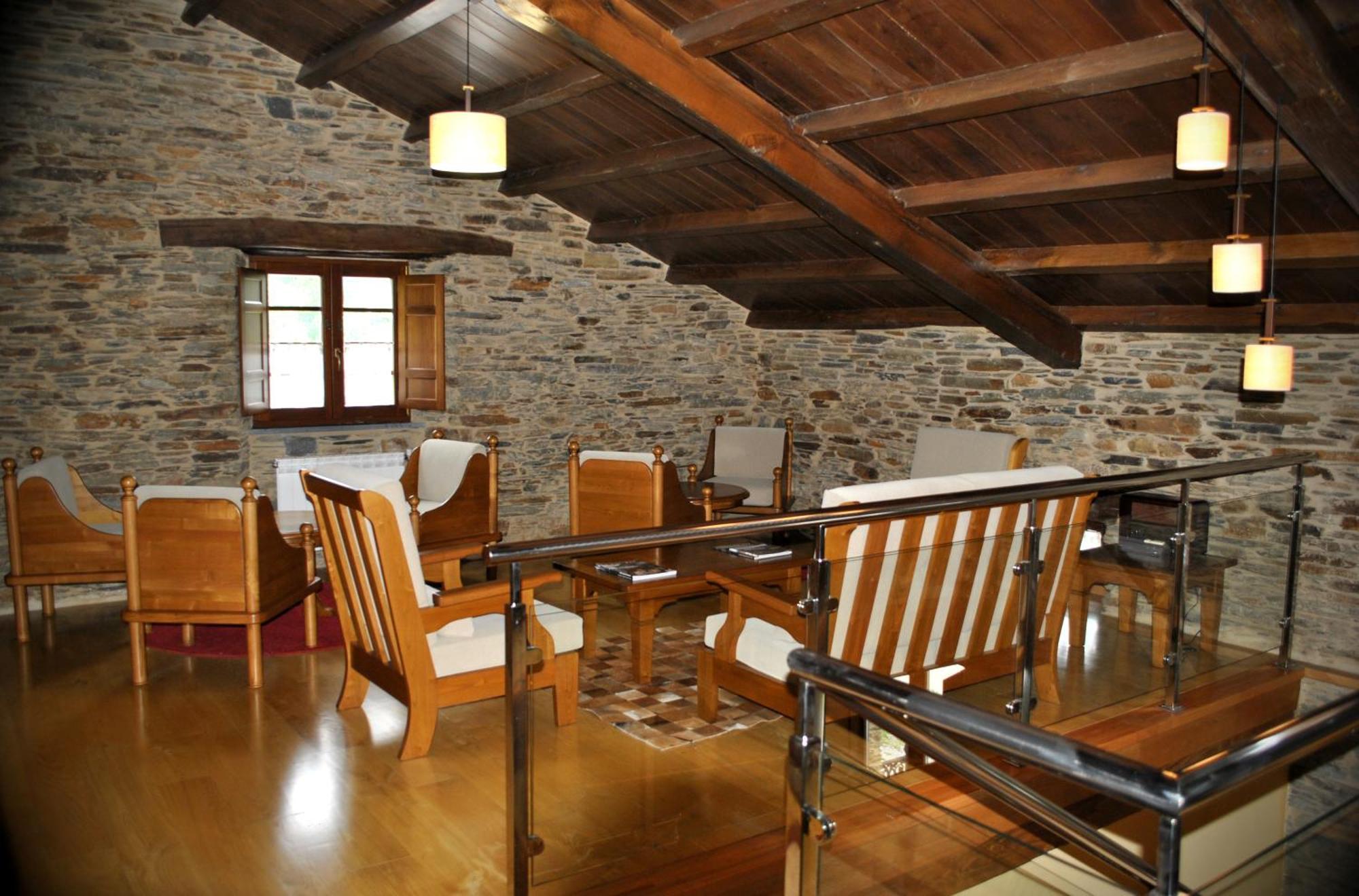 O Bizarro Country house Trabada