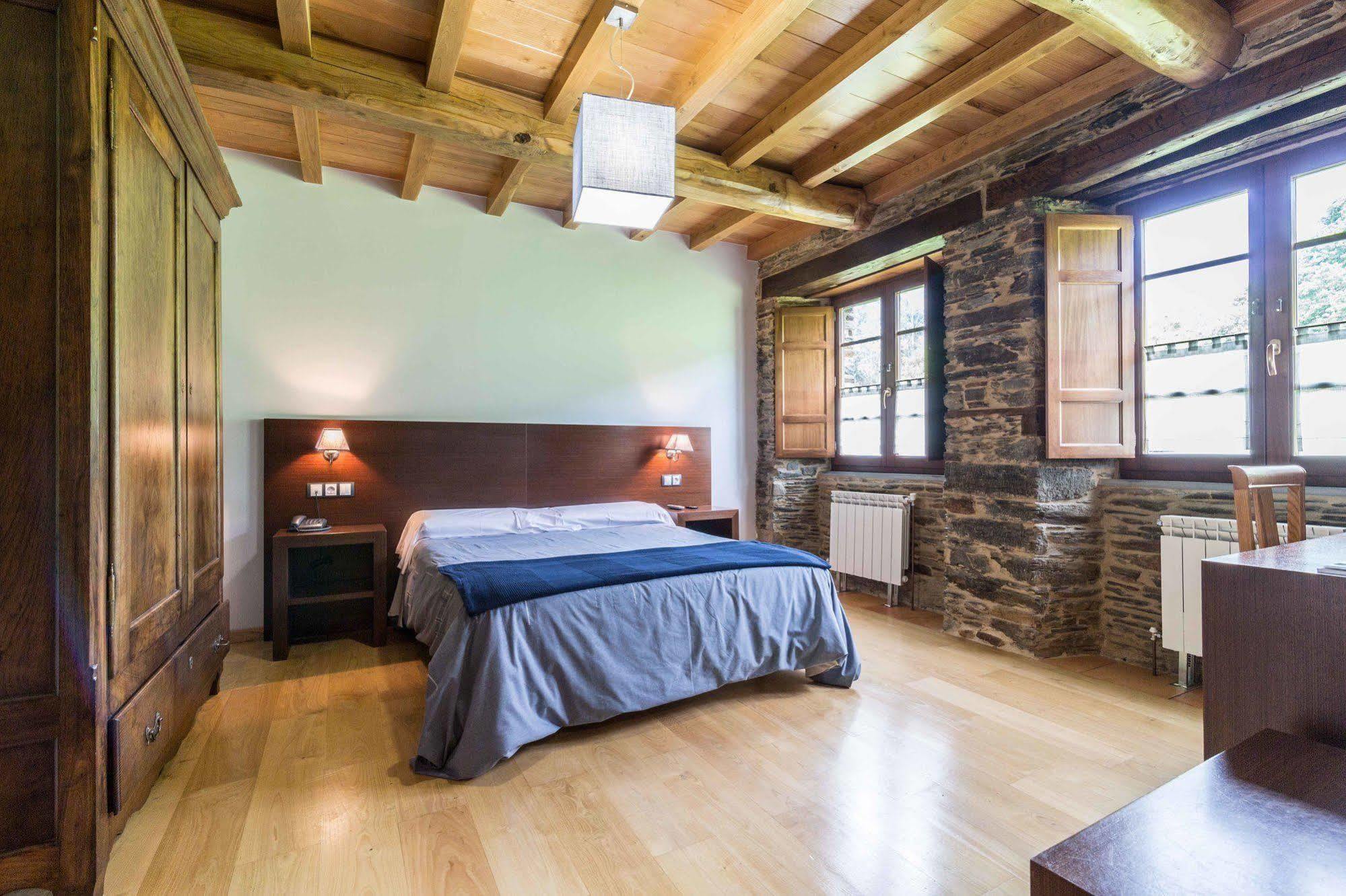 O Bizarro Country house *